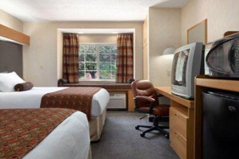 Microtel Inn By Wyndham University Place Σάρλοτ Δωμάτιο φωτογραφία