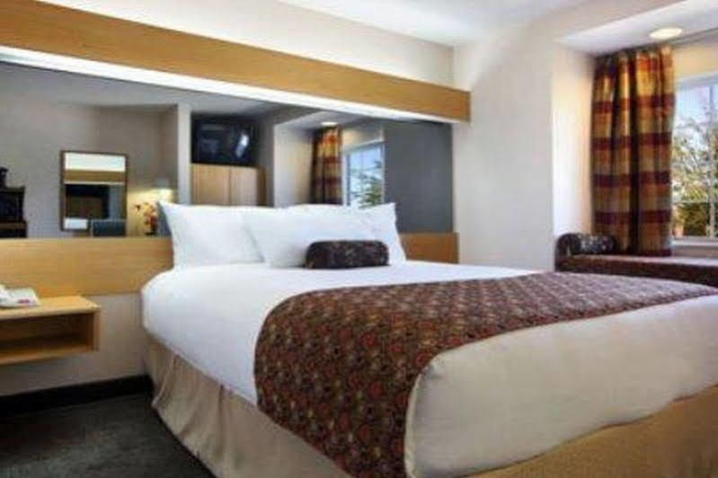 Microtel Inn By Wyndham University Place Σάρλοτ Εξωτερικό φωτογραφία